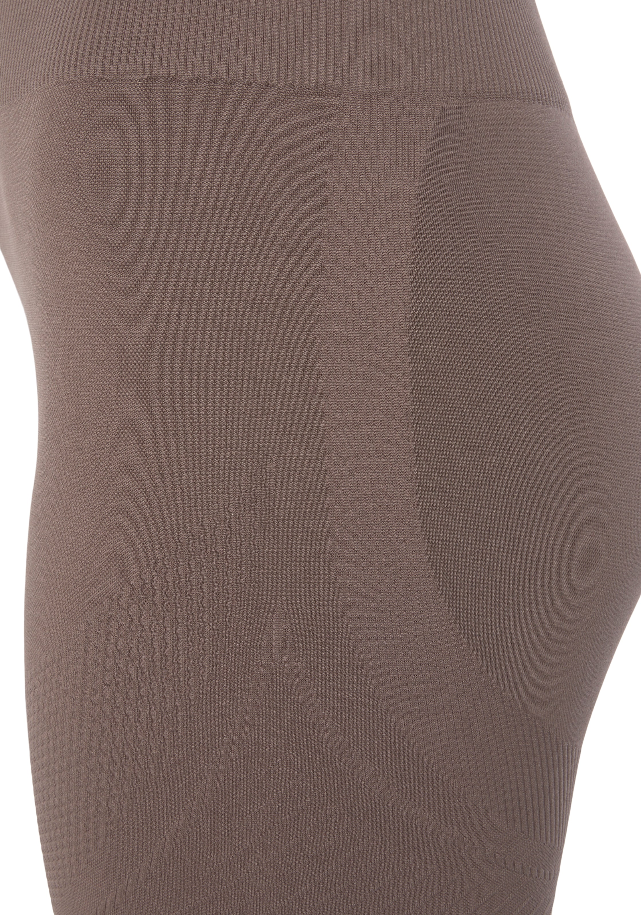 LASCANA Funktionsshorts »Po Push Up«, mit Rippstruktur und Shapingeffekt, Sportshorts