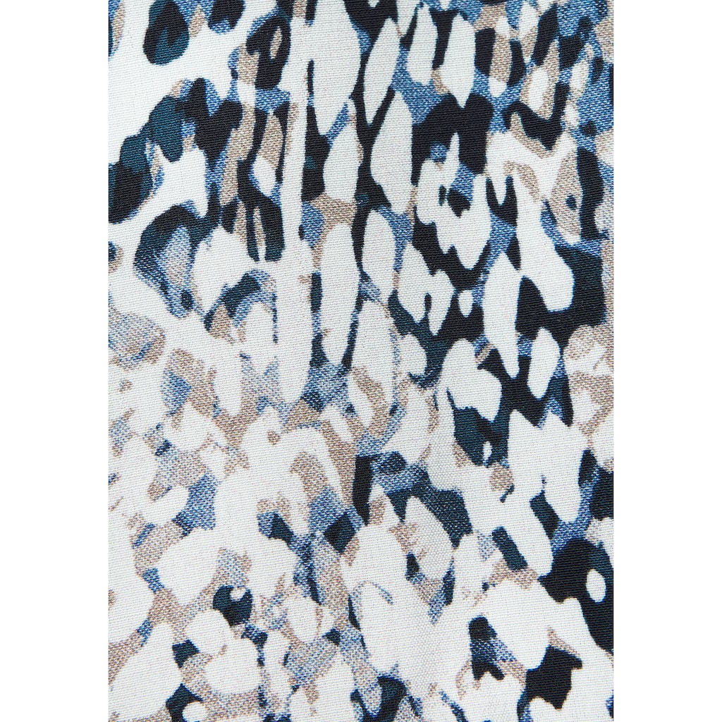 LASCANA Maxikleid, mit Alloverprint, leichtes Sommerkleid, fliessendes Strandkleid