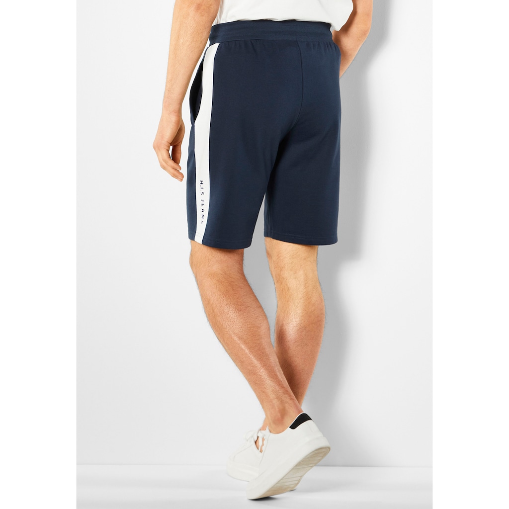 H.I.S Sweatshorts, seitlicher Streifen mit Logodruck