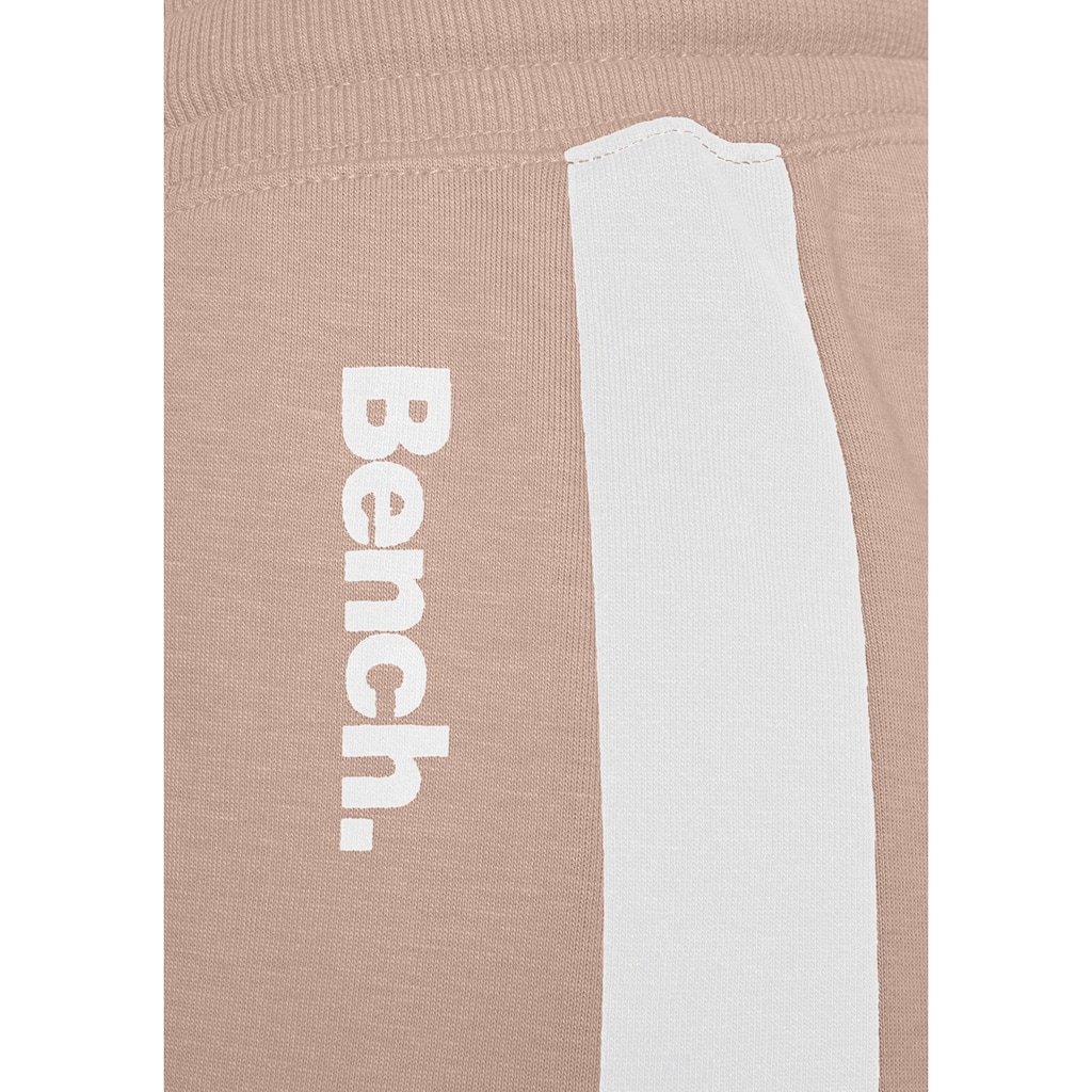 Bench. Loungewear Loungehose, mit Seitenstreifen und geradem Bein, Loungeanzug