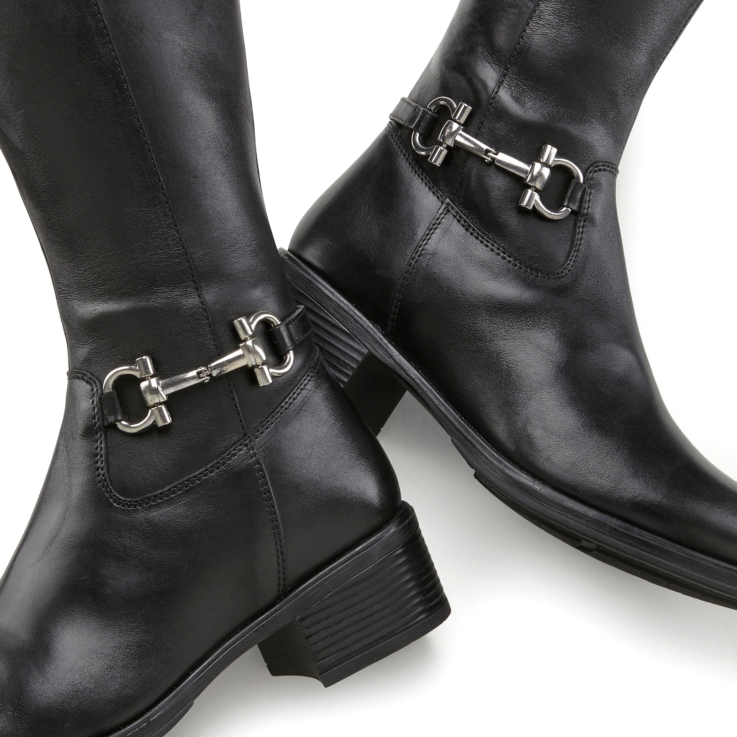 LASCANA Stiefel »Stiefelette«  aus Leder mit Langschaft