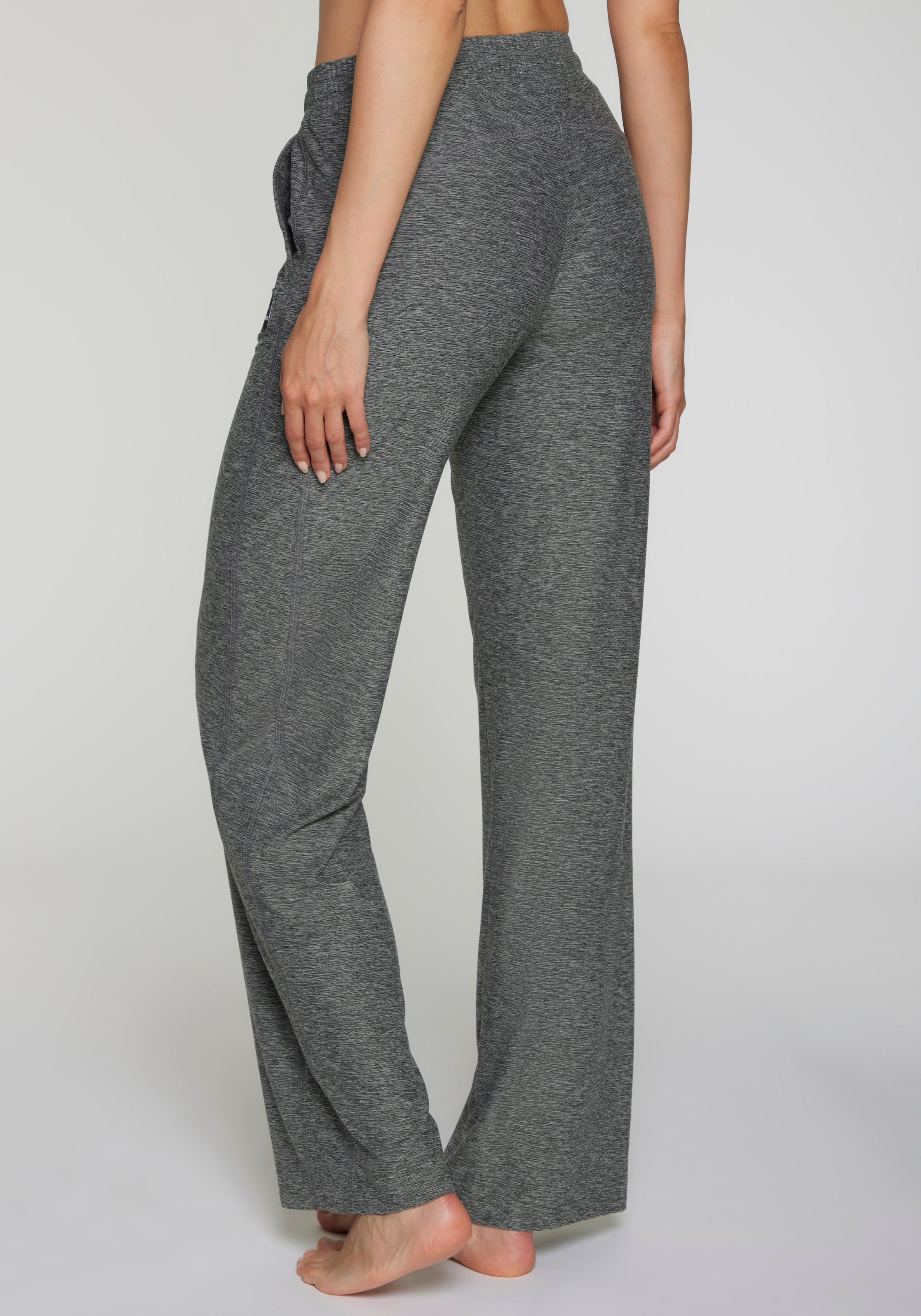 Vivance Active by Lascana Pantalon lounge  au look décontracté avec jambes larges. Série loungewear