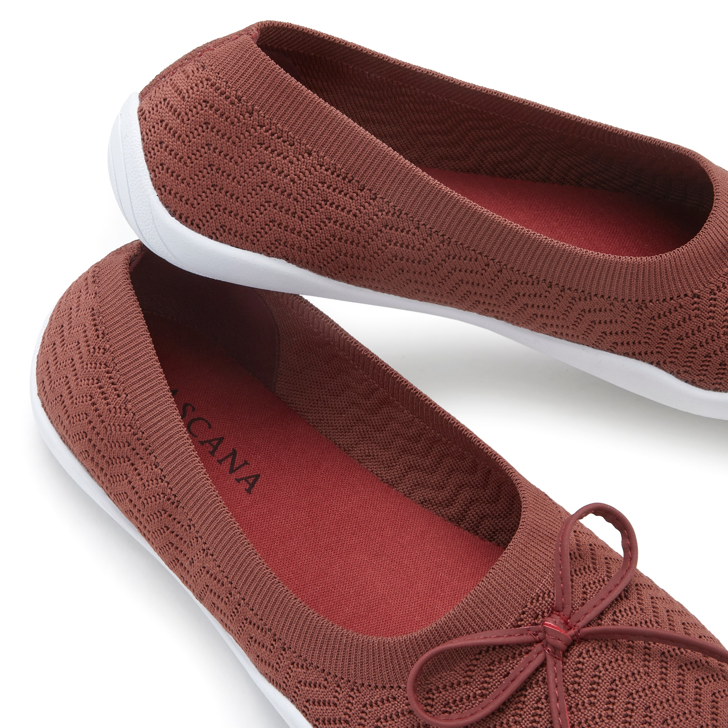 LASCANA Sneaker Ballerinas, Slipper, Halbschuh, Slip-On-Sneaker ultraleicht VEGAN