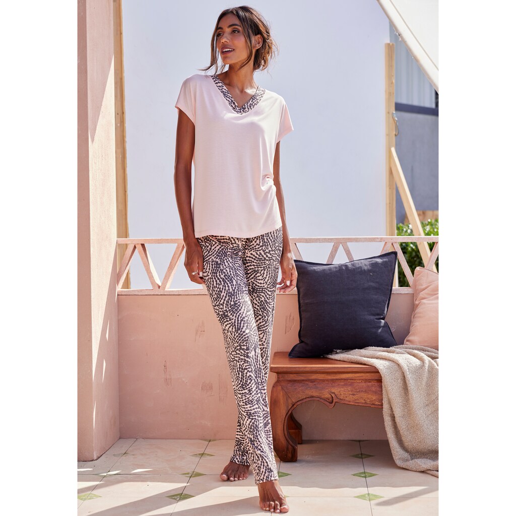 LASCANA Pyjama, (Set, 2 tlg.), mit gemusterten Details