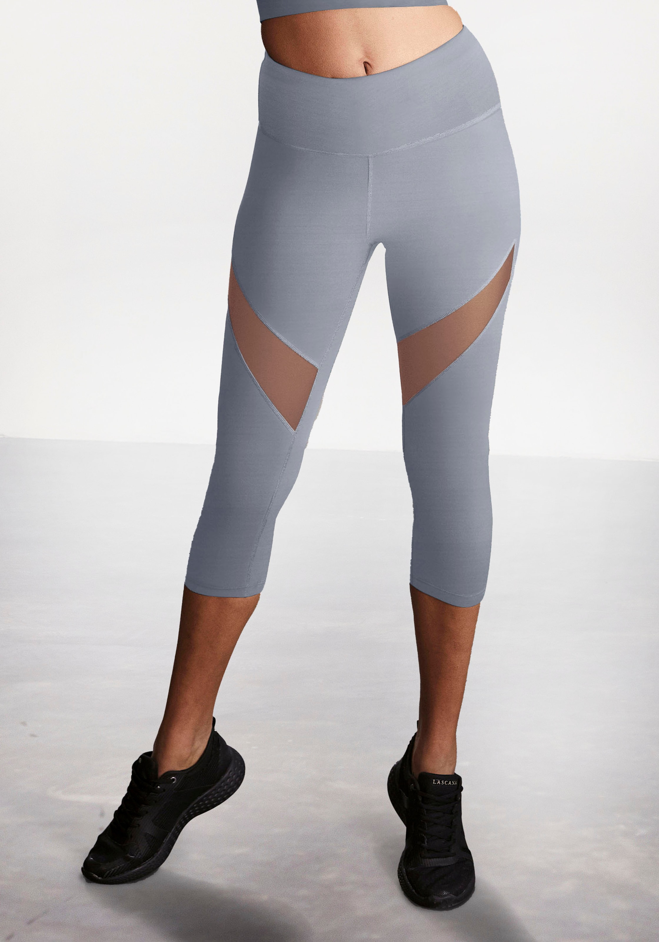 LASCANA ACTIVE Caprileggings, mit kleiner Raffung, Loungewear