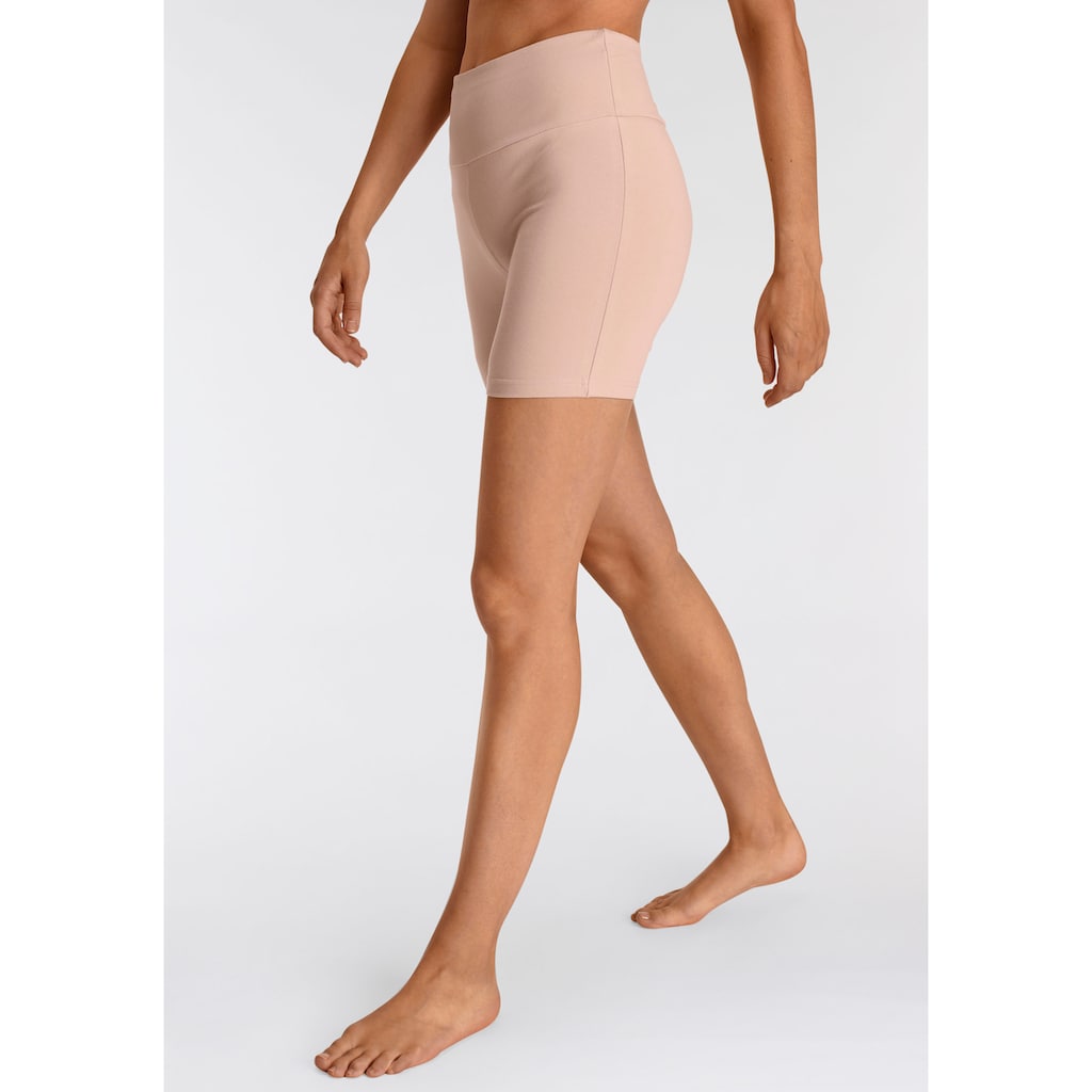 LASCANA Shorts, mit breitem Bündchen und Logodruck