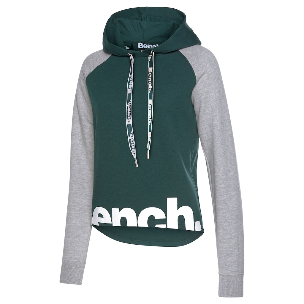 Bench. Loungewear Kapuzensweatshirt, mit farblich abgesetzten Ärmeln und Logodruck, Loungeanzug, Hoodie