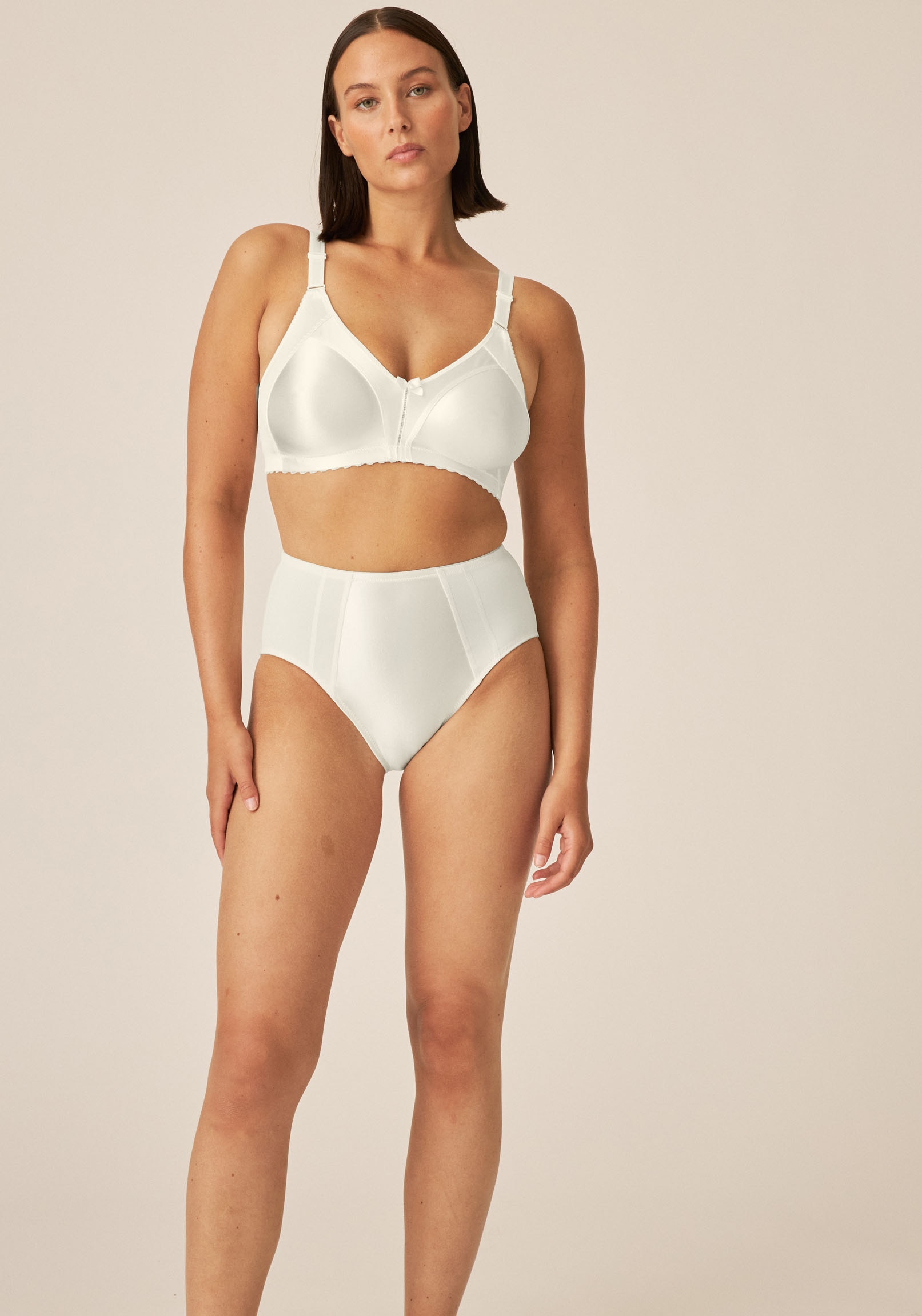 Naturana Minimizer-BH »Minimizer« 2er Pack,  Shaping-Effekt, breite Träger, feminin, bequem, ohne Bügel