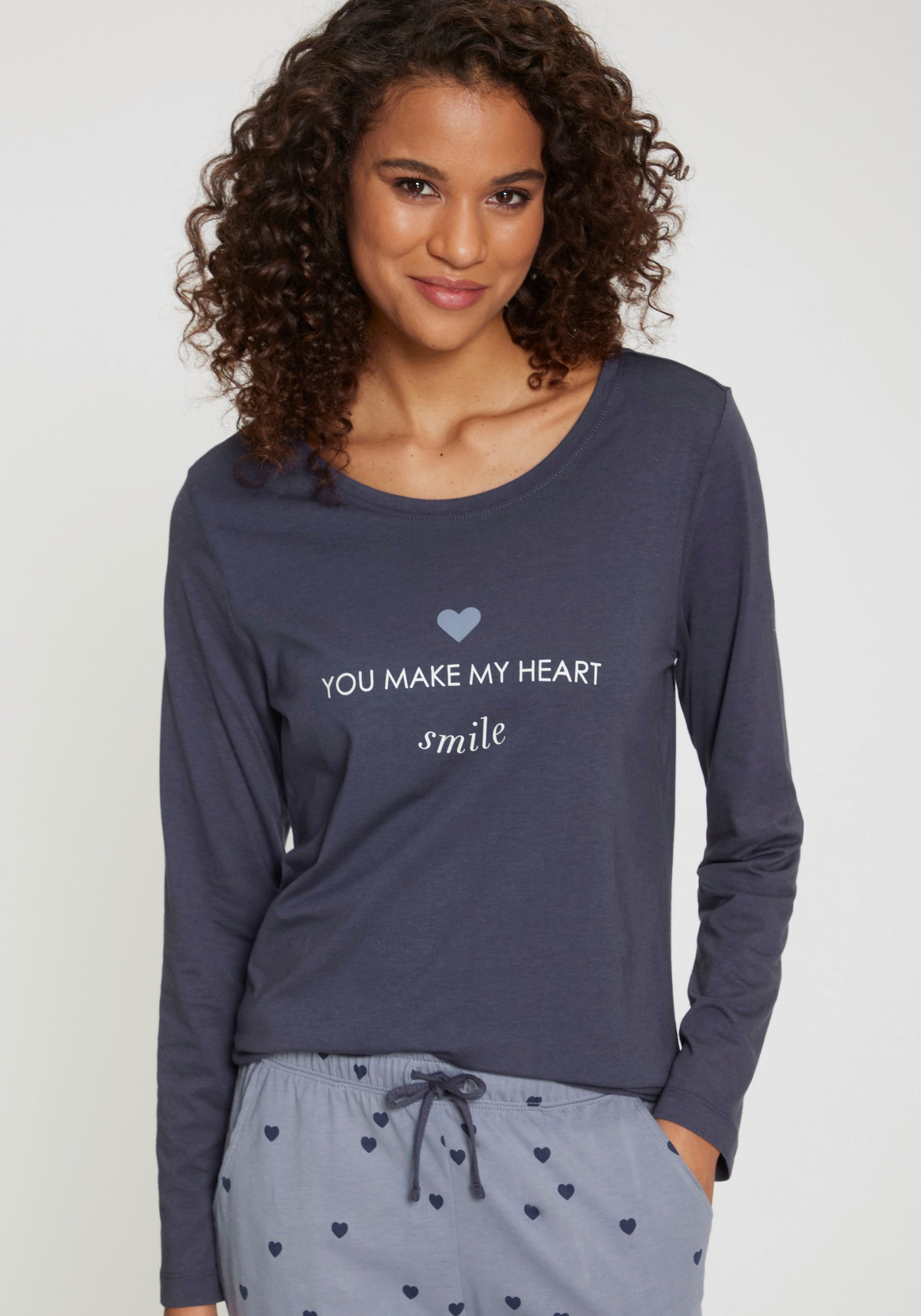 Vivance Dreams Pyjama, (2 tlg.), mit süssem Schrift-Aufdruck