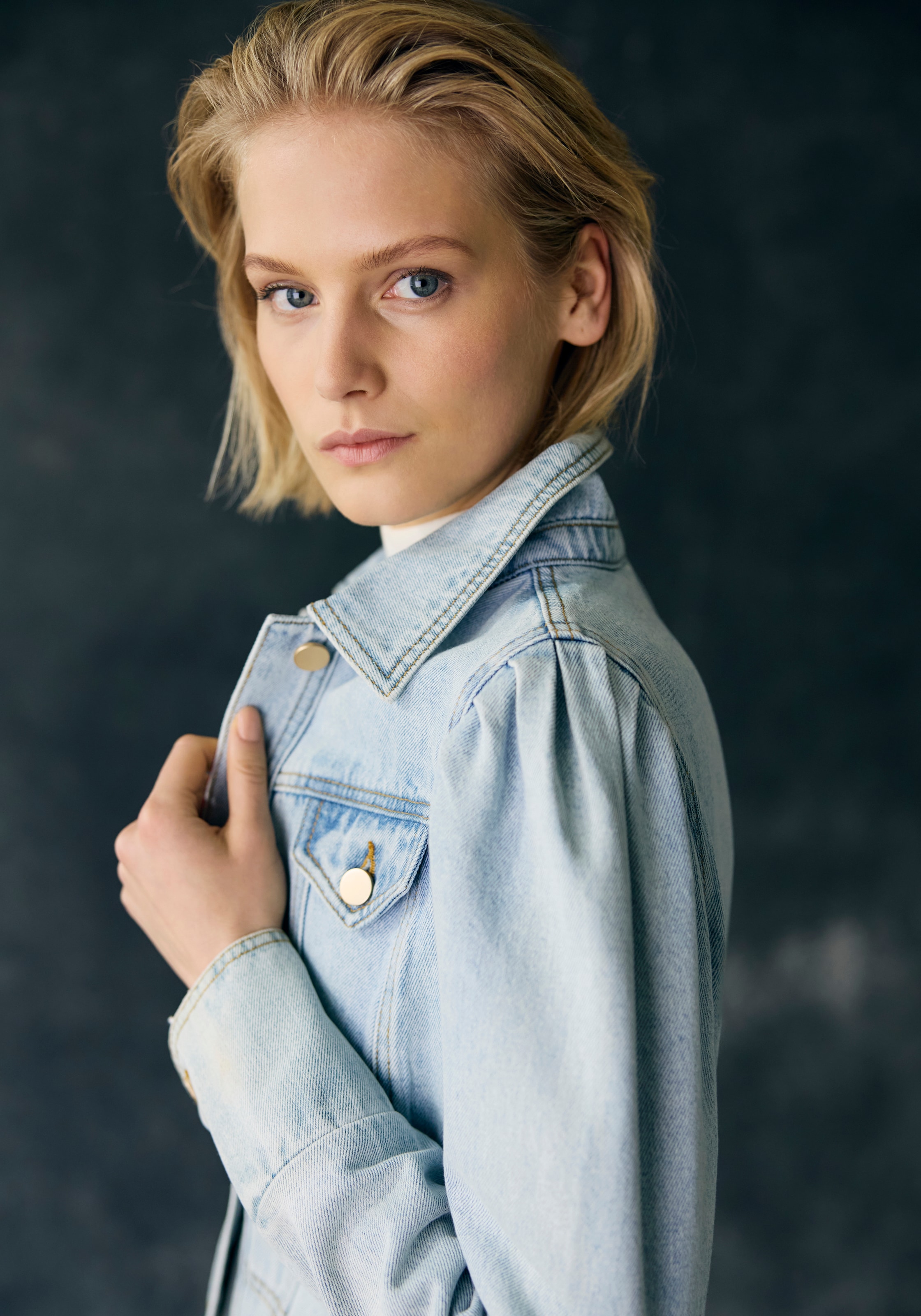 Vivance Veste en jean mit Puffärmeln und Knöpfen, Ziertaschen, Denim