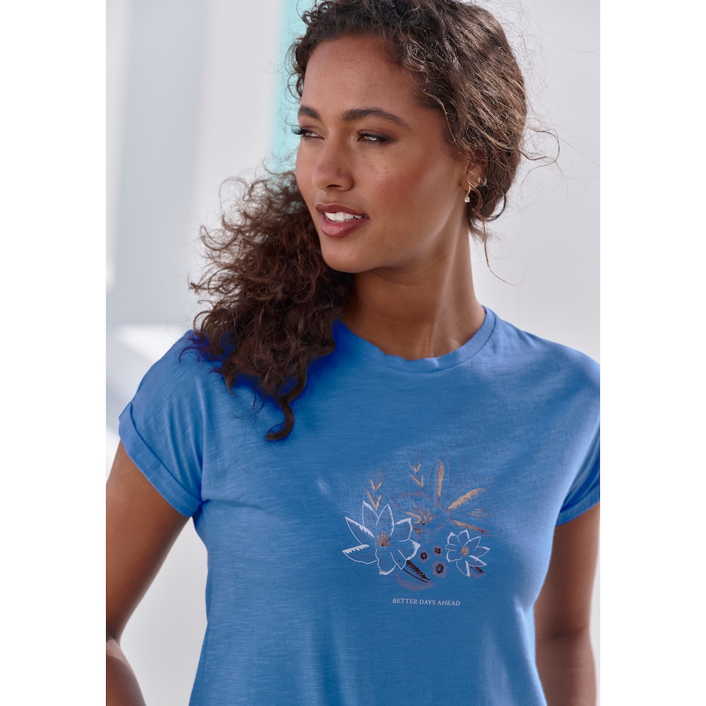 Vivance T-Shirt »mit goldfarbenenfarben schimmerndem Folienprint«, aus weicher Baumwoll-Qualität