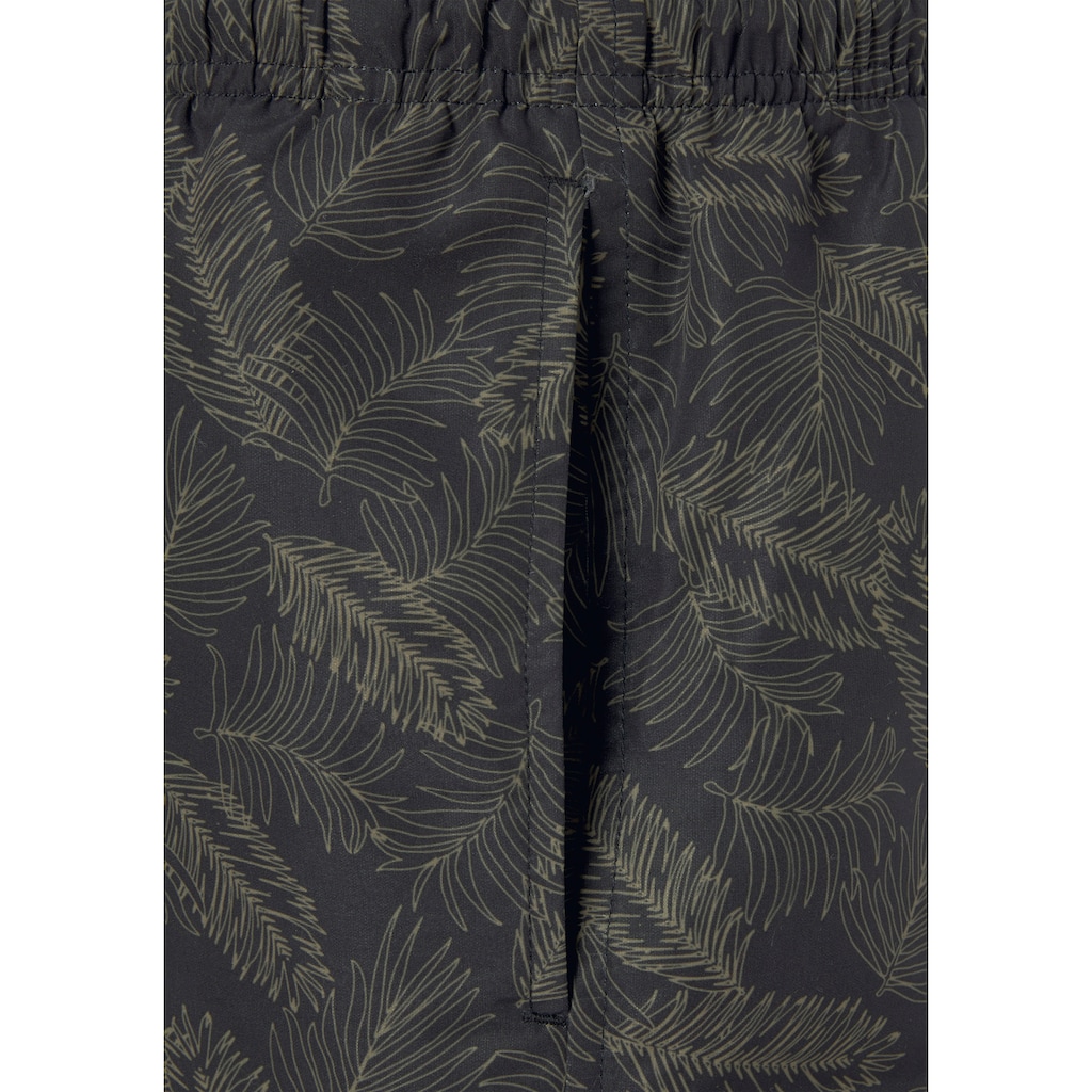 Bruno Banani Badeshorts, mit floralem Design