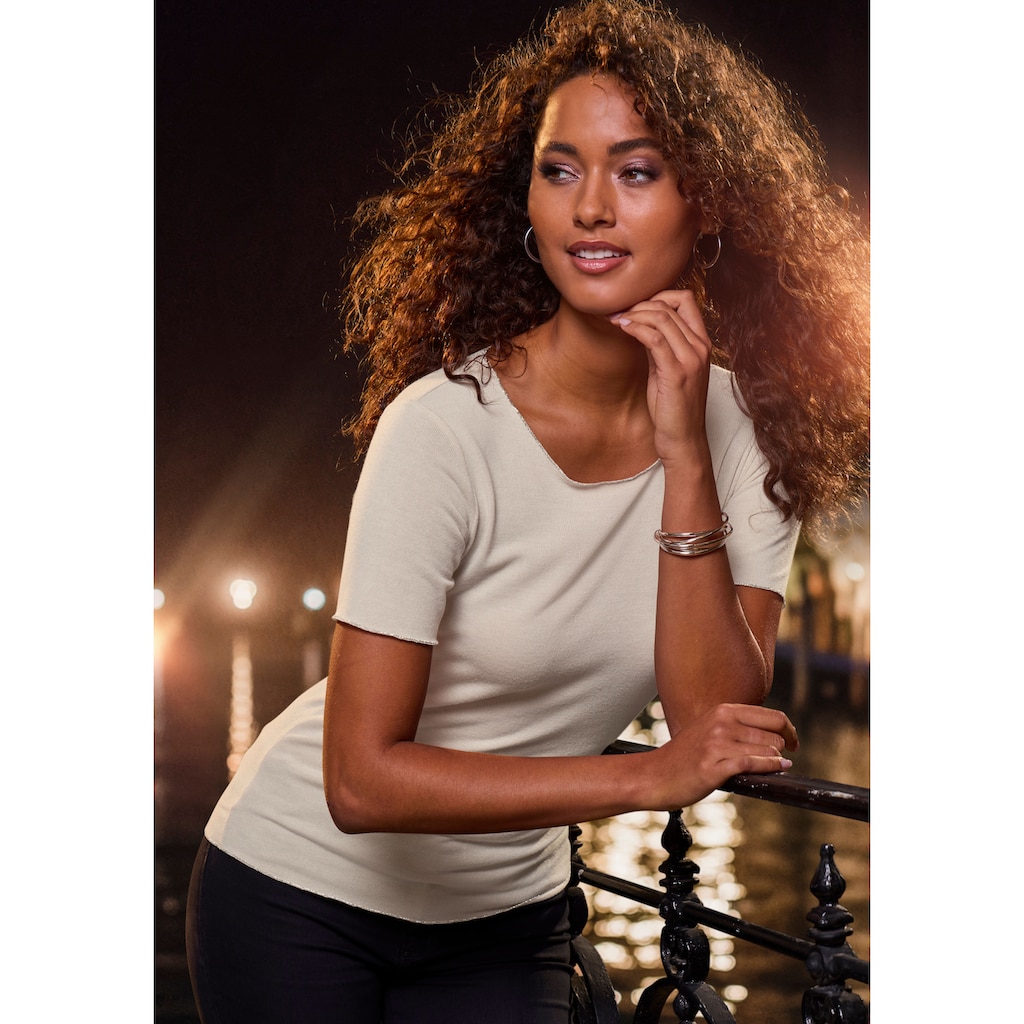 LASCANA Rundhalsshirt »mit feiner Glitzereinfassung«, aus weichem Viskose-Feinstrick