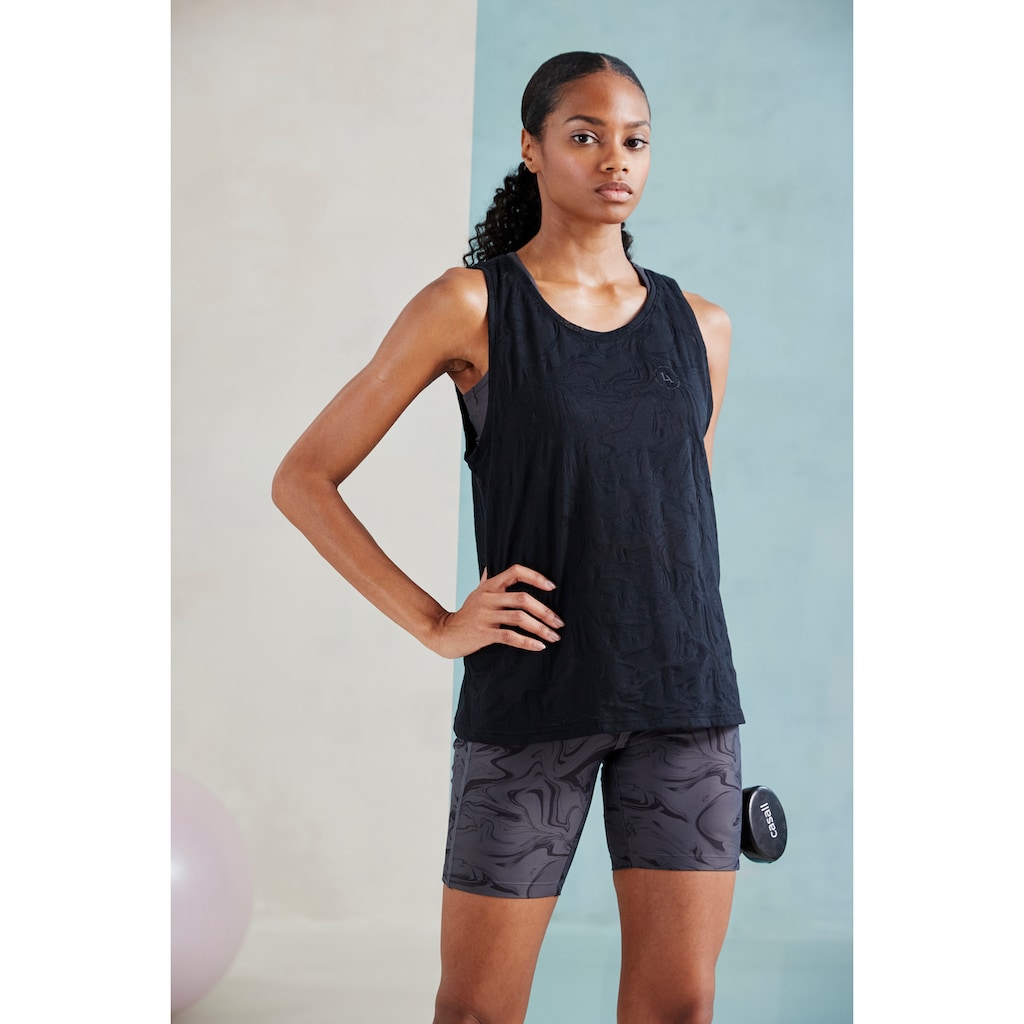 LASCANA ACTIVE Funktionsshirt, Sportshirt mit Rundhalsausschnitt und Logodruck