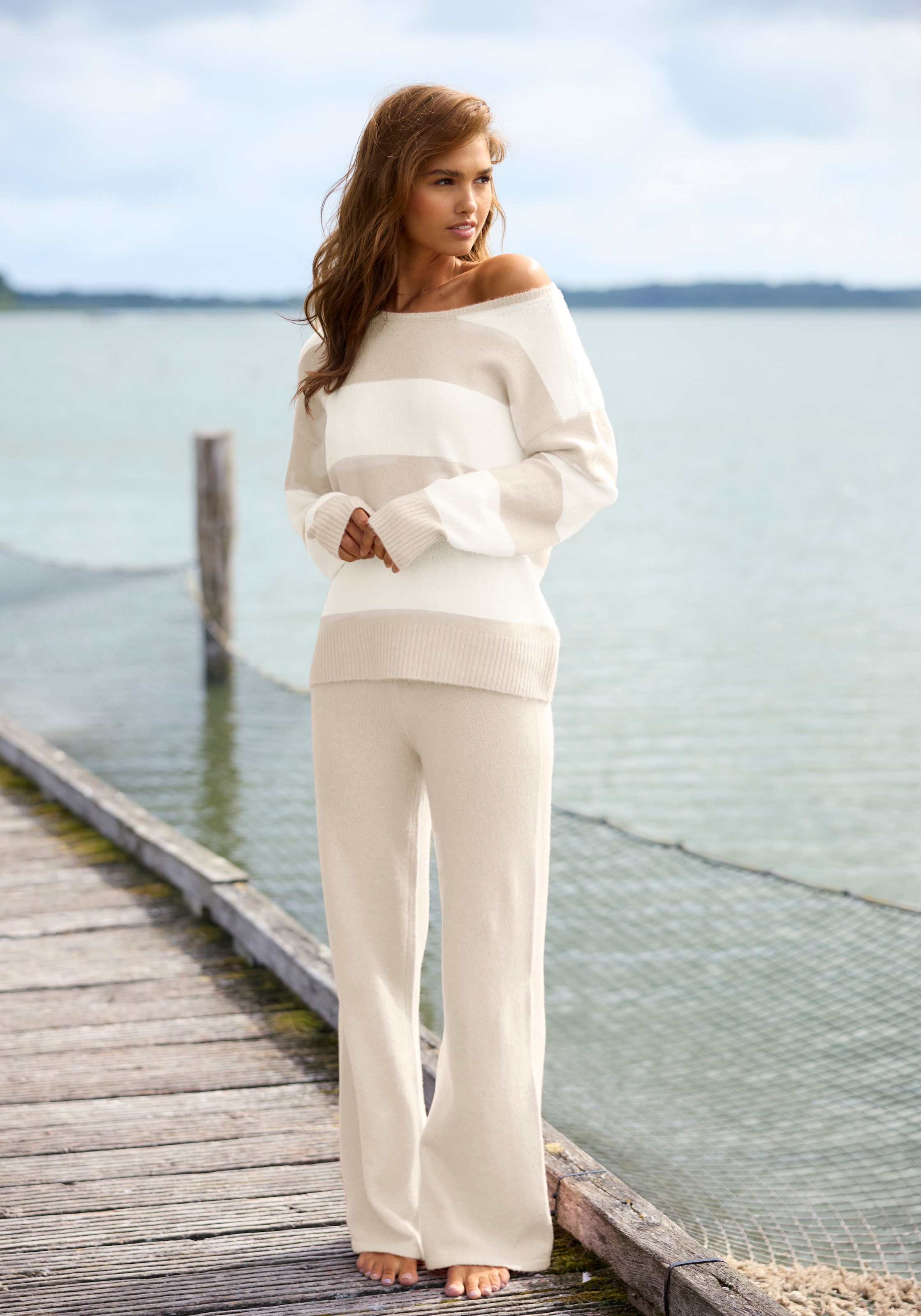 LASCANA Sweater »- Strickpullover - Loungepullover - Streifenpullover«, aus weichem Strick, Home- und Loungewear
