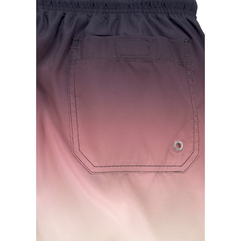 Buffalo Badeshorts »Rick«, mit Farbverlauf