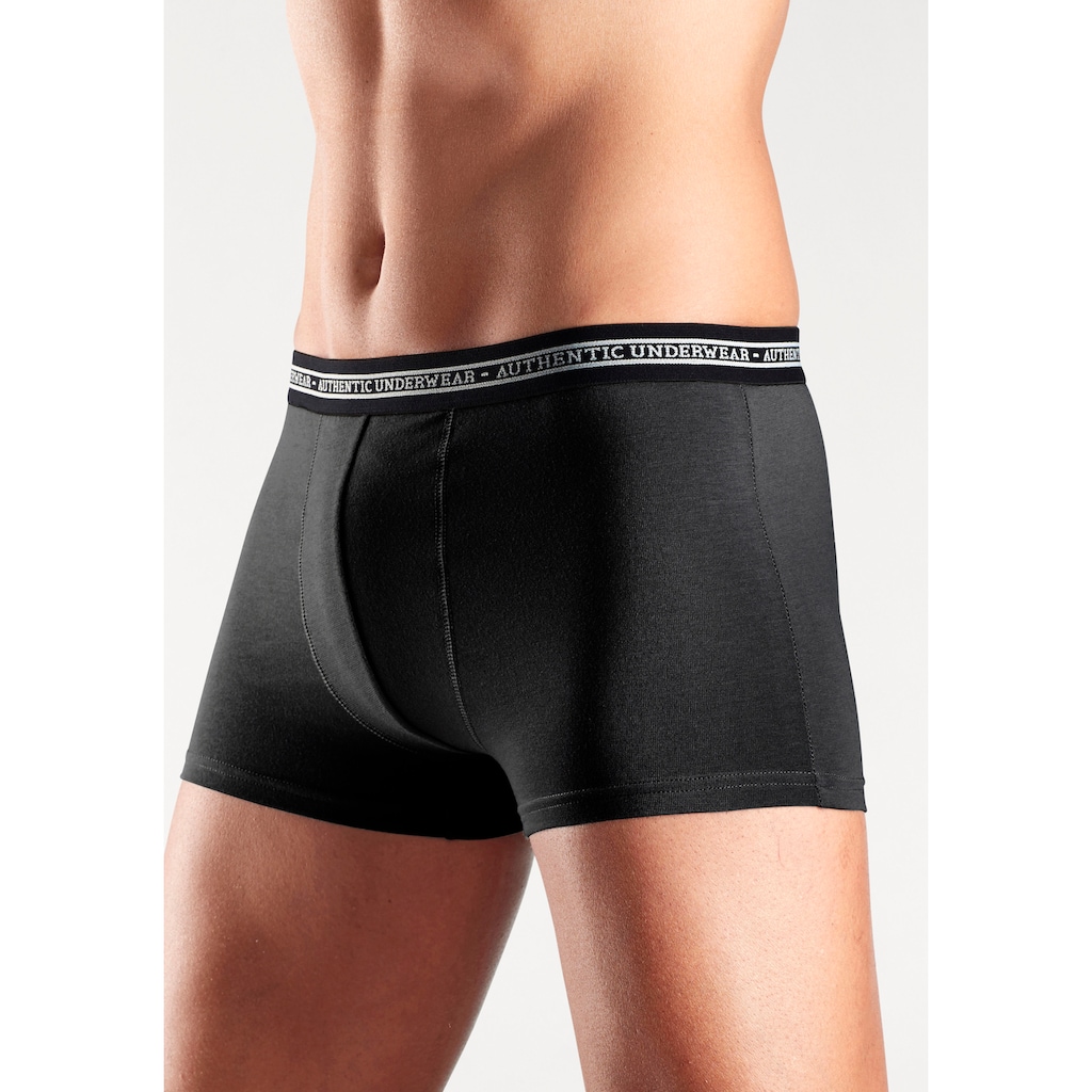 AUTHENTIC UNDERWEAR Boxer »Boxershorts für Herren«, (Packung, 4 St.), schwarzer Webbund mit Logoschriftzug