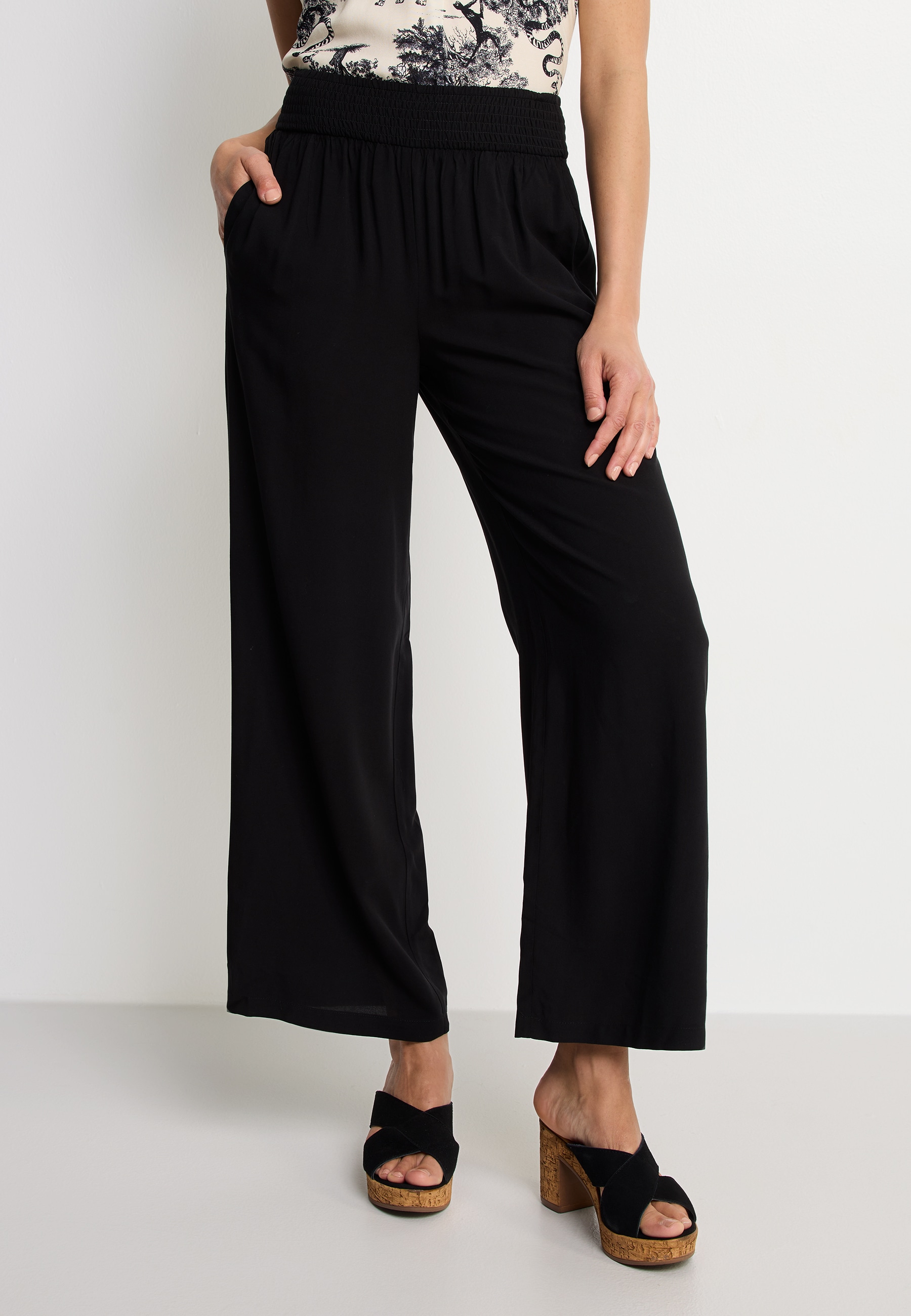 LASCANA Palazzohose  aus Webware, Schlupfhose, leichte Sommerhose