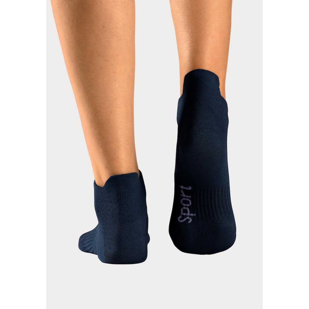 Bench. Sneakersocken, (Packung, 6 Paar), mit feiner Mesh Konstruktion und Mittelfussgummi