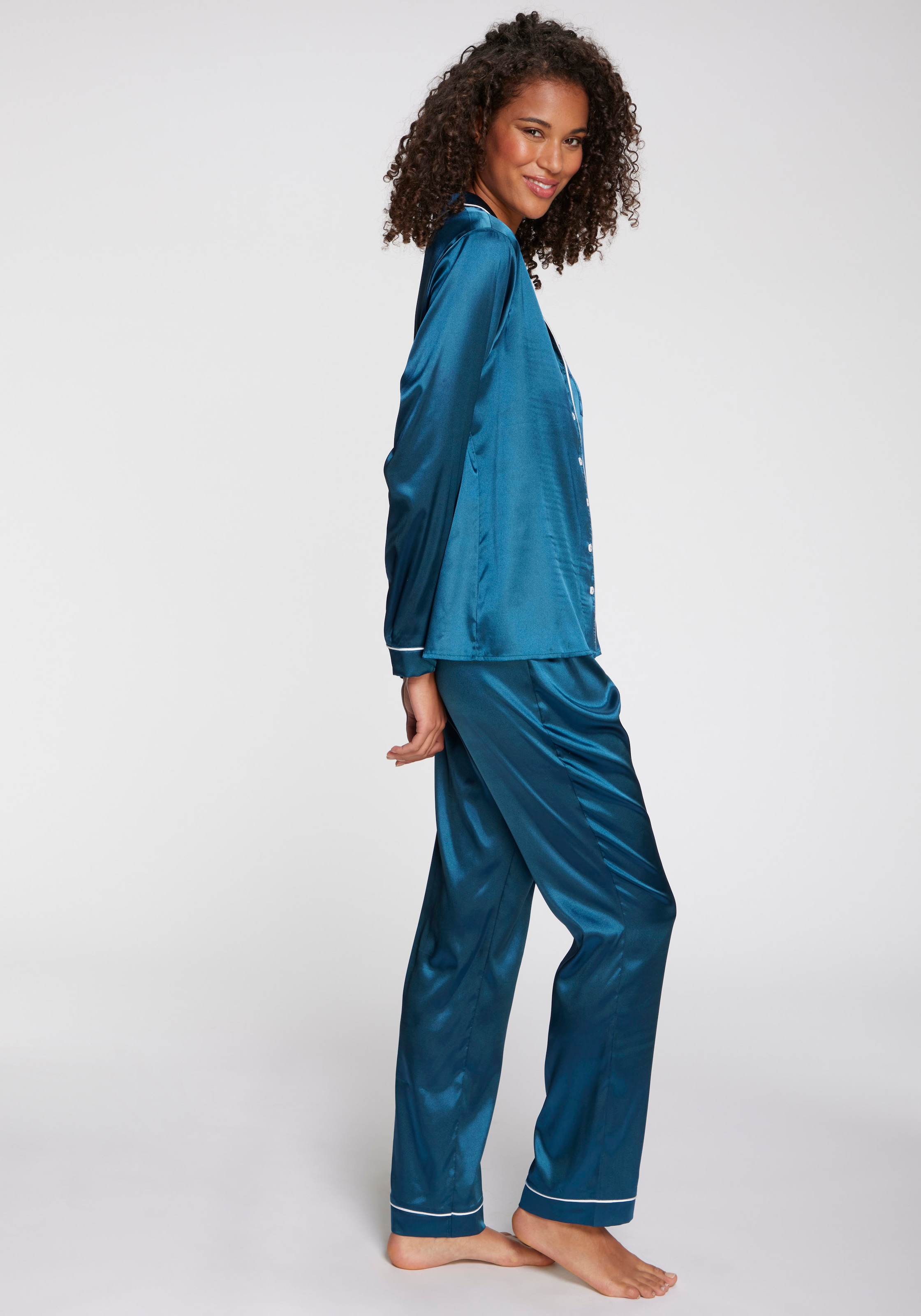 s.Oliver Pyjama 3 tlg. Mit schöner Schlafmaske