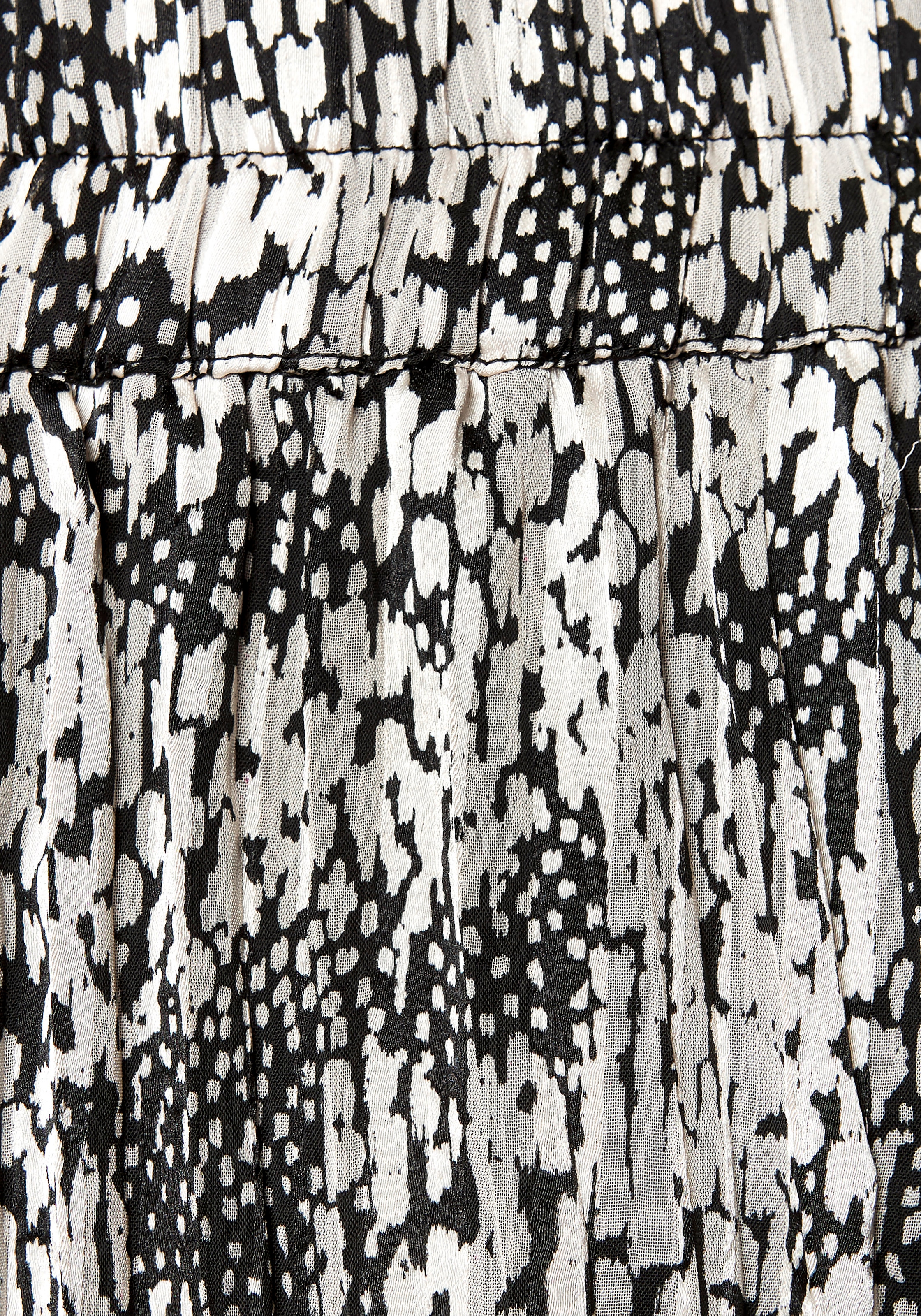 LASCANA Plisseerock , aus leichter Chiffonware, Midirock mit Alloverprint, sommerlich