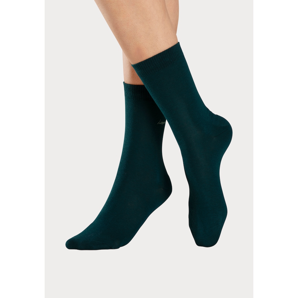 LASCANA Basicsocken, (Box, 7 Paar), mit hochwertiger Logo Stickerei