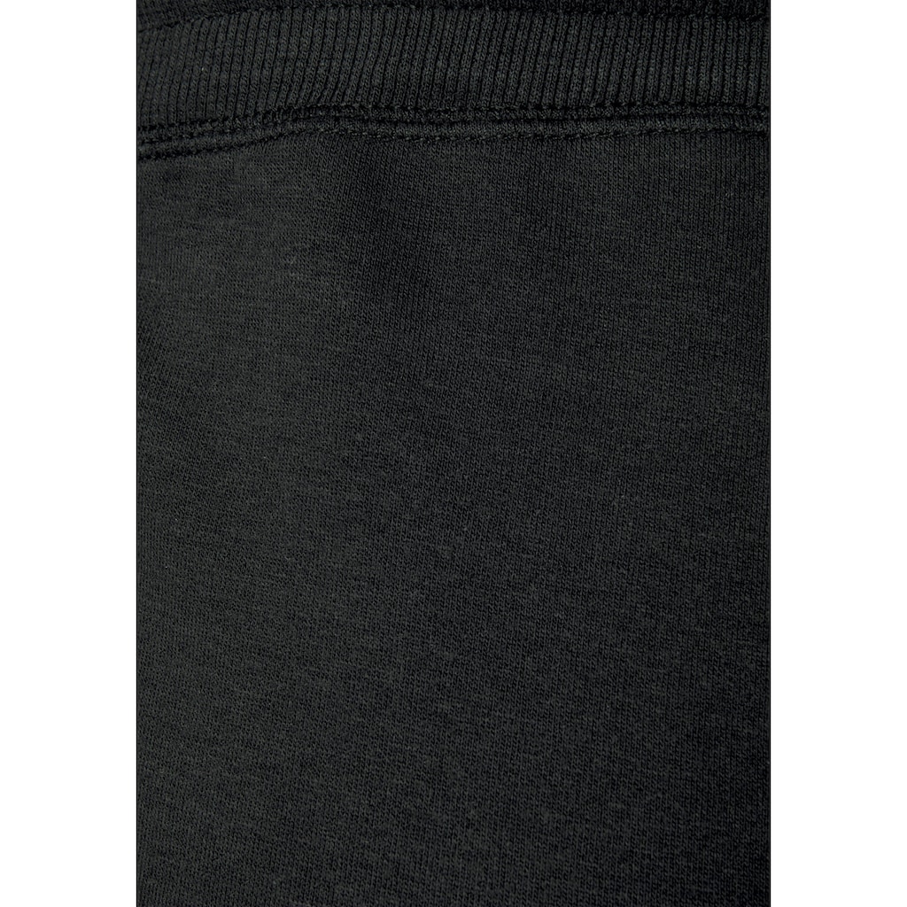 Bench. Loungewear Bermudas, mit aufgeschlagenen Beinsäumen und seitlichen Taschen, Loungewear