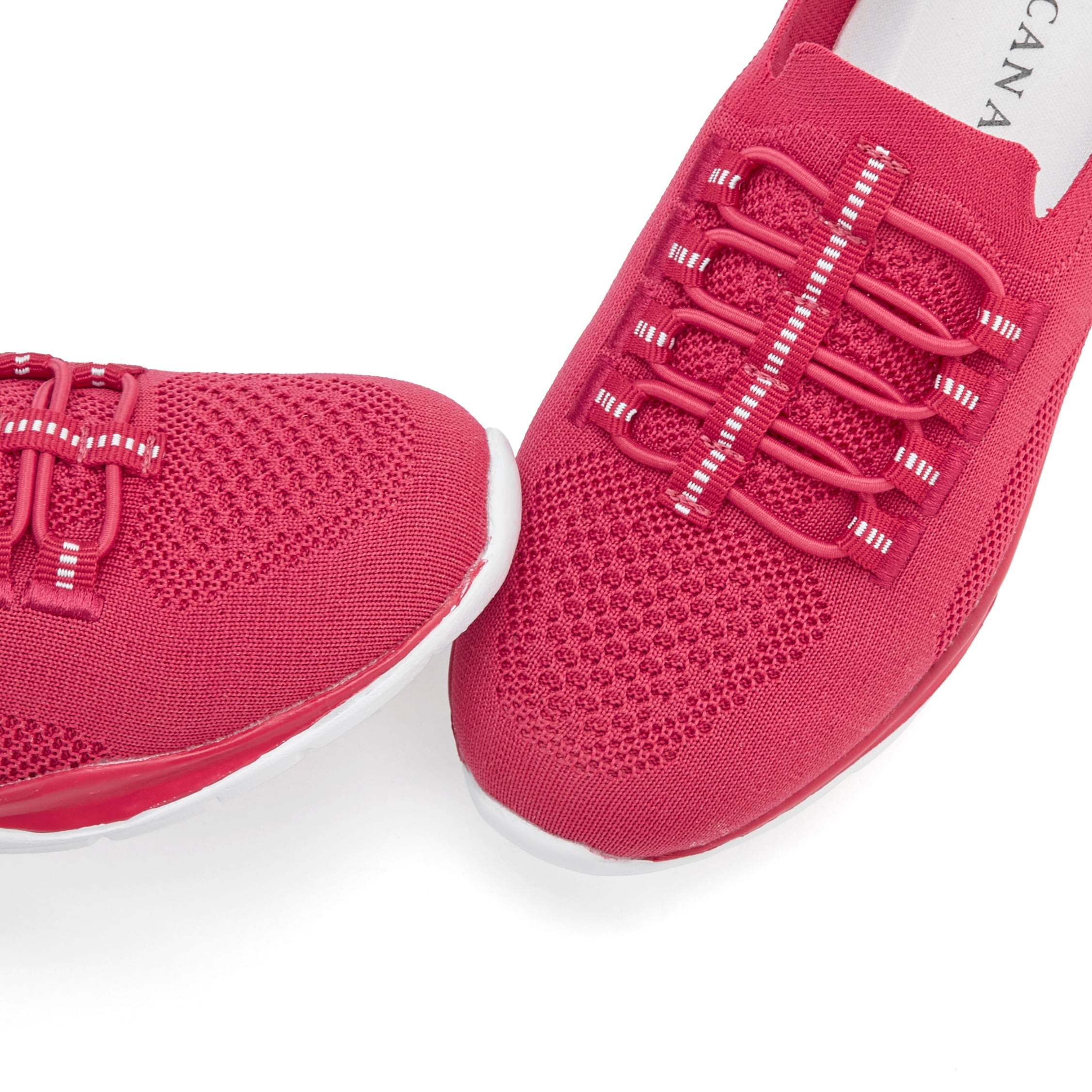LASCANA Sneaker, Slipper, Halbschuh, zum Reinschlüpfen, leichtes Meshmaterial VEGAN