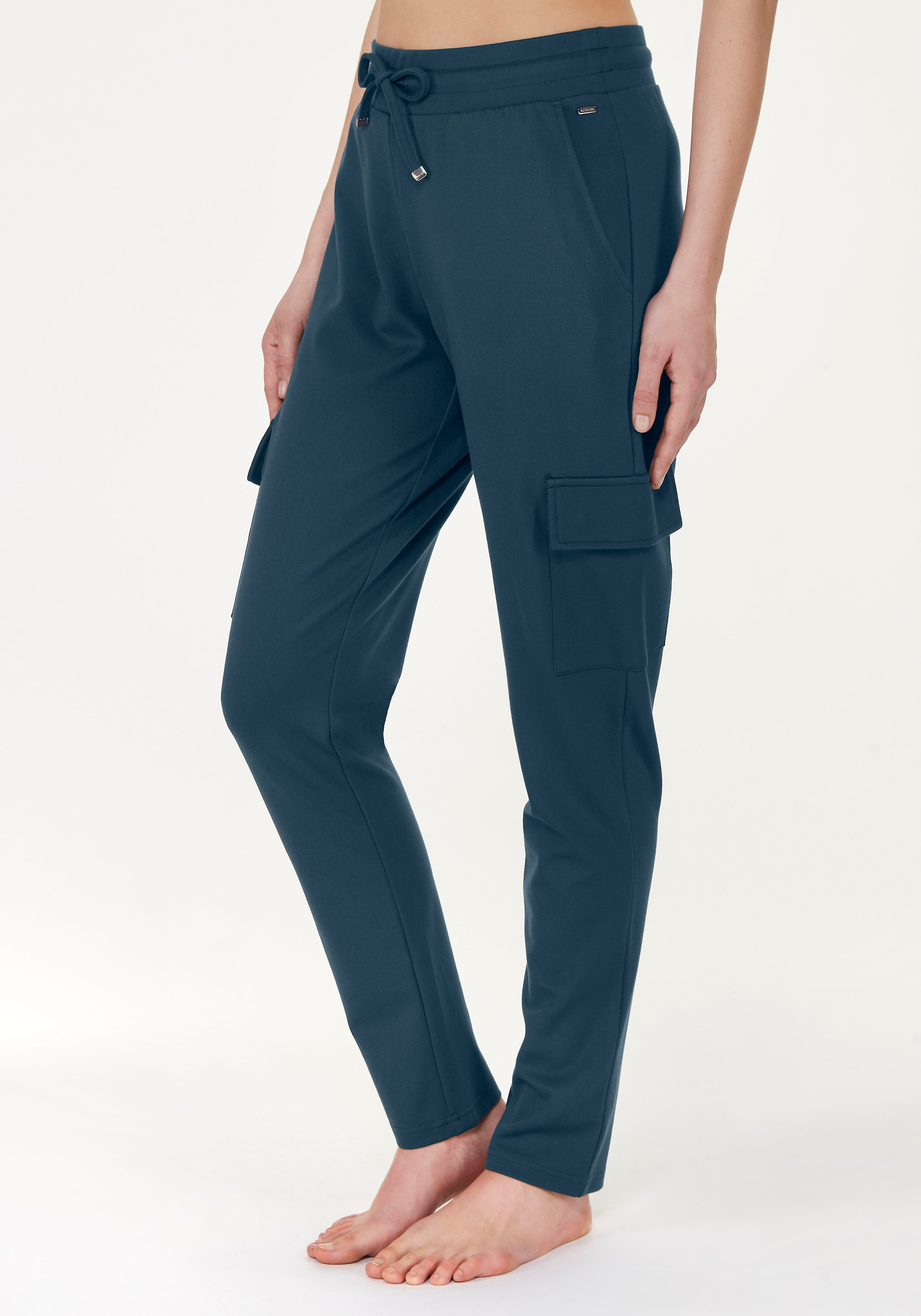 LASCANA Cargohose  in weich fliessendem Material, Loungewear