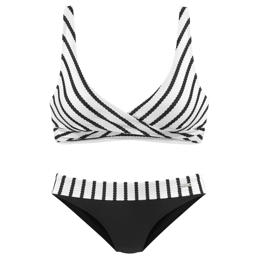 LASCANA Triangel-Bikini, in Wickeloptik