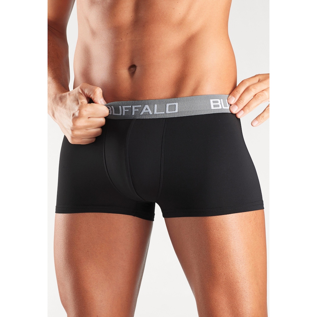 Buffalo Hipster, (Packung, 4 St.), knapp sitzende Boxershorts mit Kontrastbund aus Baumwollmischung