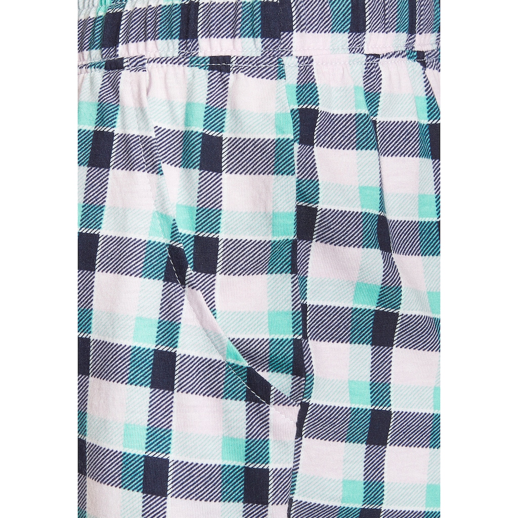 s.Oliver Pyjamashorts, mit schönem Allover-Print