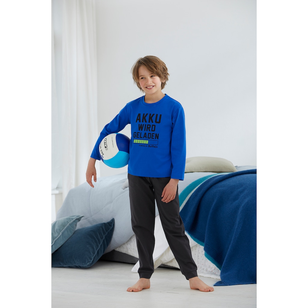 Buffalo Pyjama, (2 tlg., 1 Stück), Schlafanzug mit Spruch Akku wird geladen