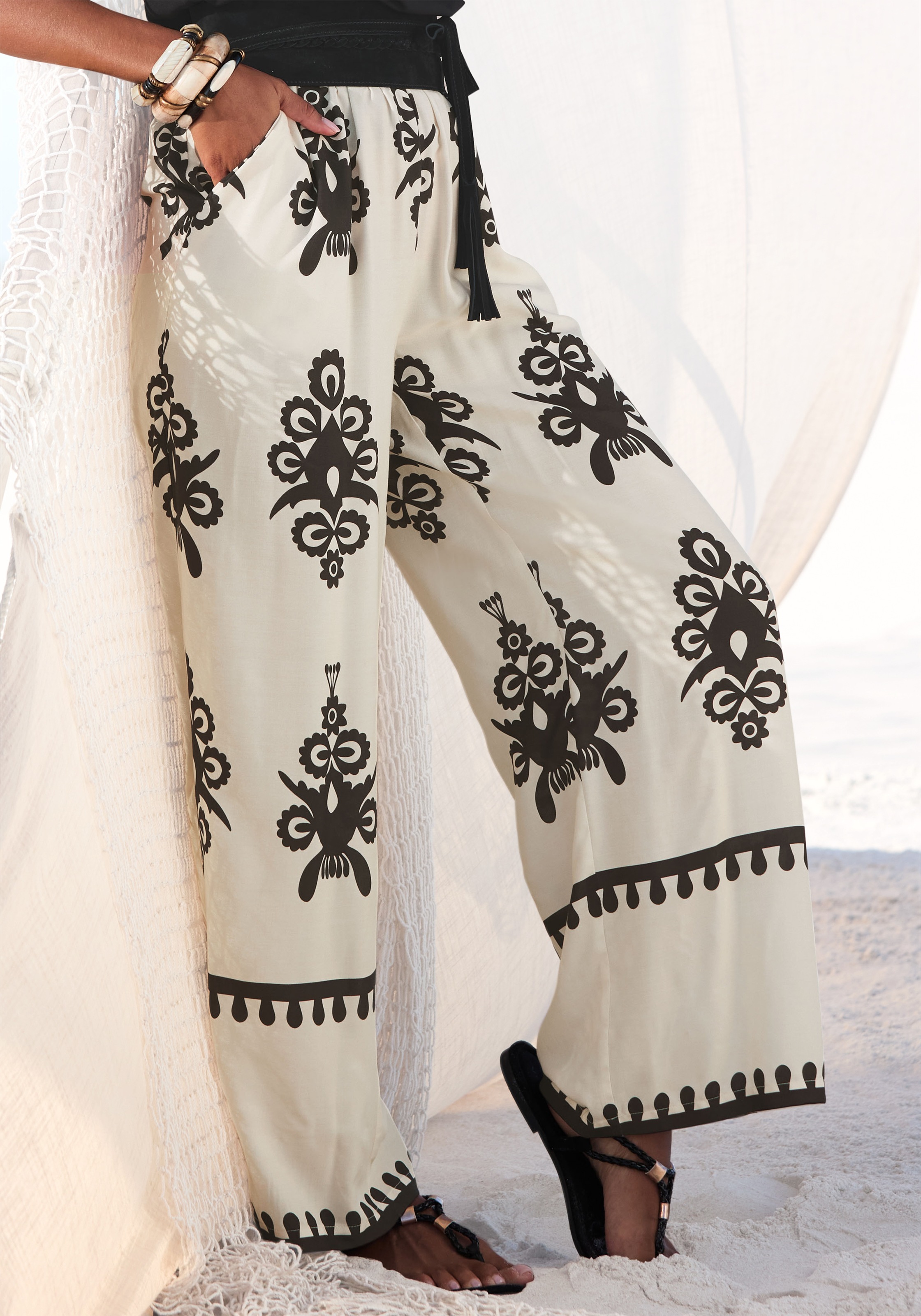LASCANA Palazzohose, mit Ethnoprint, Sommerhose