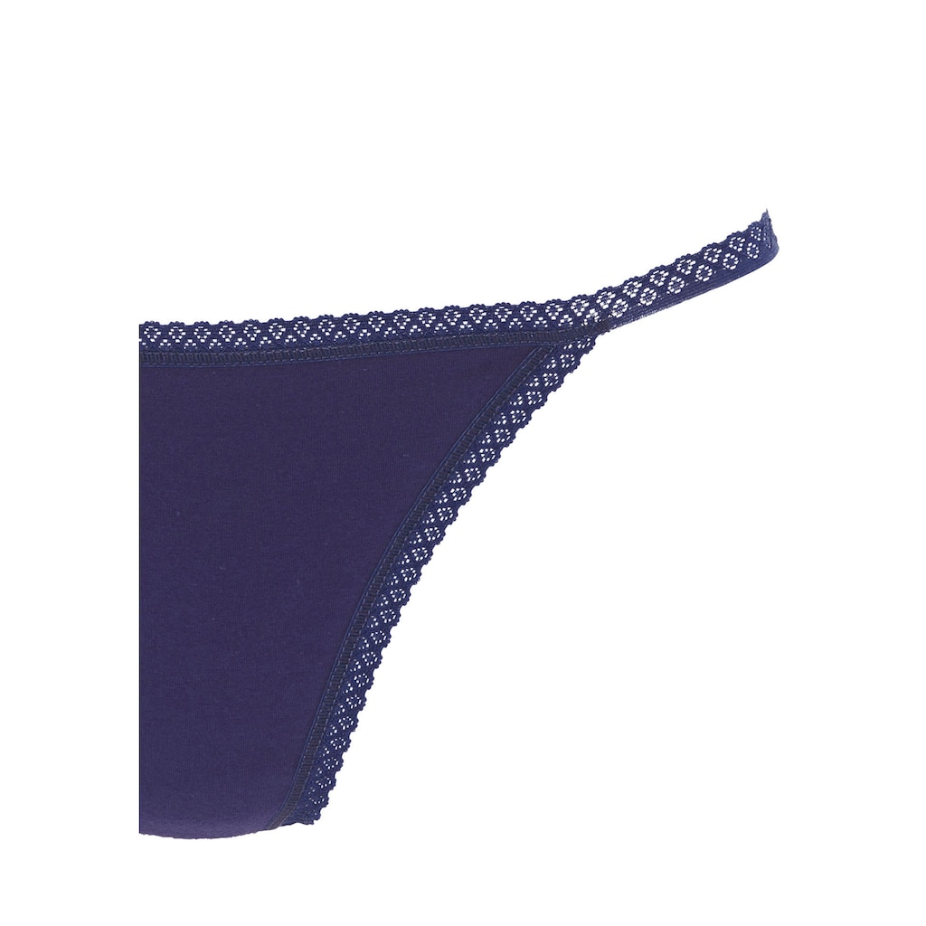 Vivance String, (7er-Pack), mit feiner Spitzeneinfassung und aus weicher Baumwollqualität