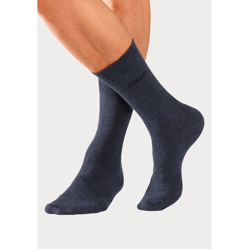 Bench. Basicsocken, (Packung, 4 Paar), in angenehm weicher Markenqualität