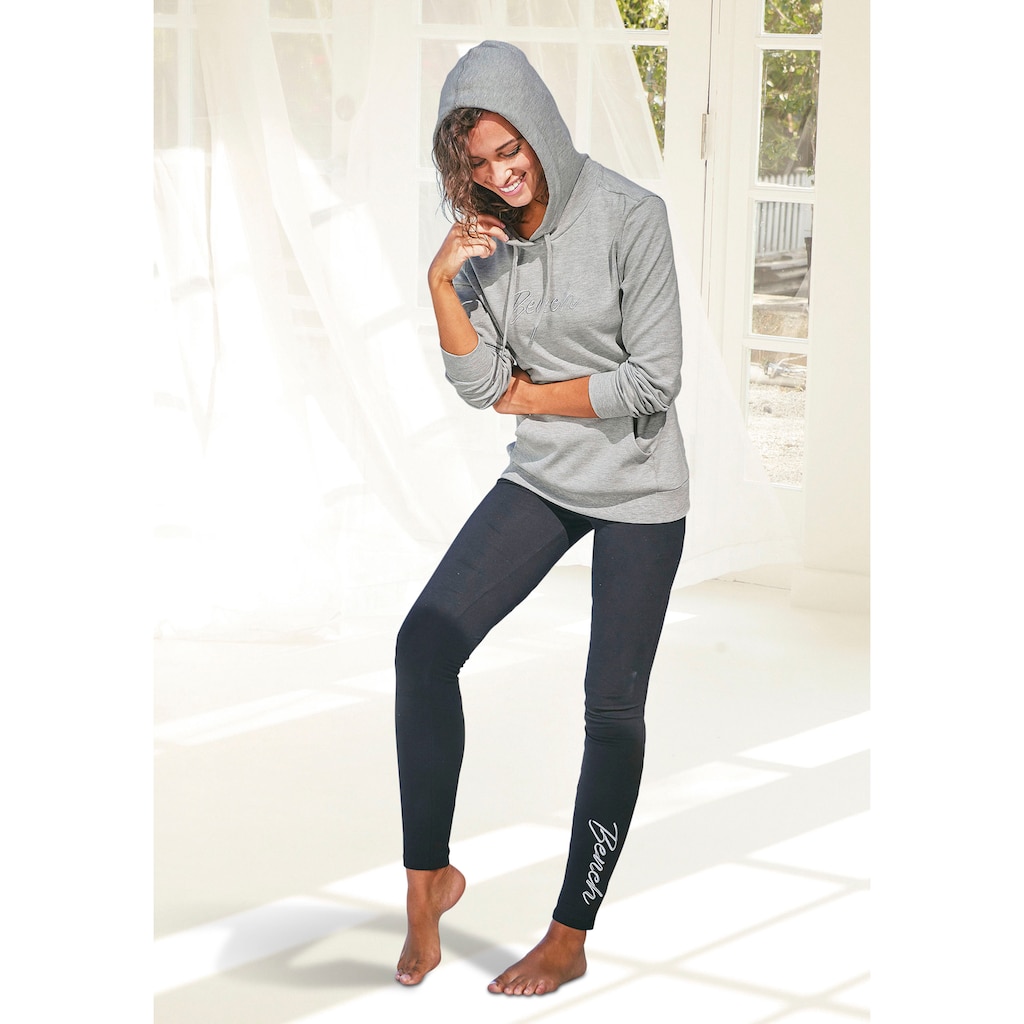 Bench. Loungewear Kapuzensweatshirt, mit glänzender Logostickerei, Loungeanzug, Hoodie