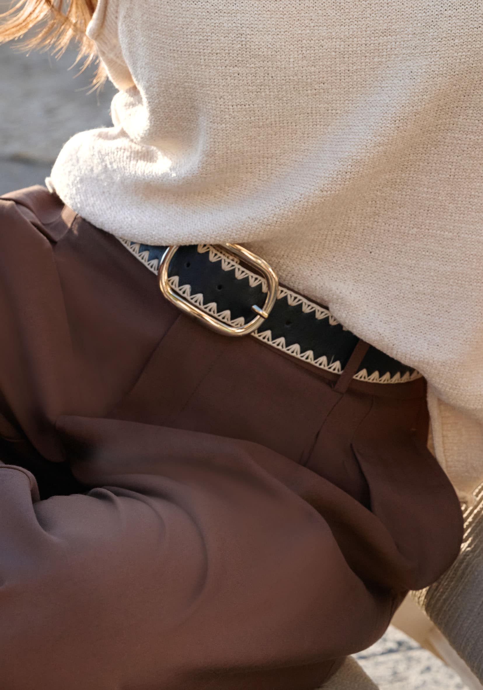 French Connection Hüftgürtel »Hosengürtel, Anzuggürtel, Gürtel, Jeansgürtel« für Jeans und Hosen mit Papierstroh-Details und dekorativer Schnalle