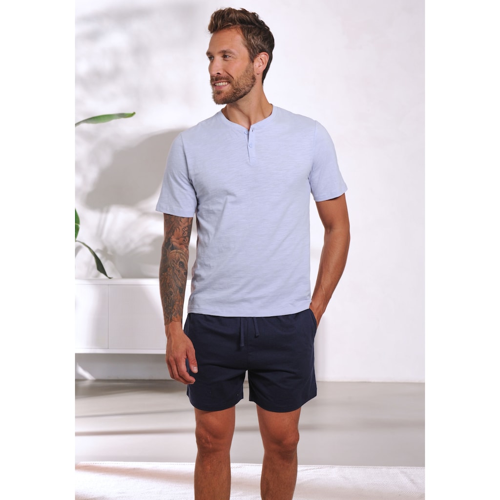 AUTHENTIC LE JOGGER Pyjama, (Packung, 4 tlg., 2 Stück), mit Knopfleiste am Halsausschnitt, Shirt aus strukturierter Baumwolle