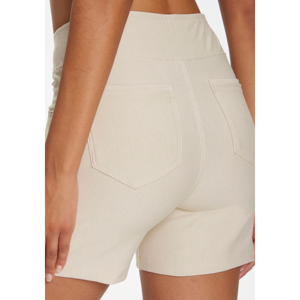 H.I.S Shorts, im Schlupfhosen Style