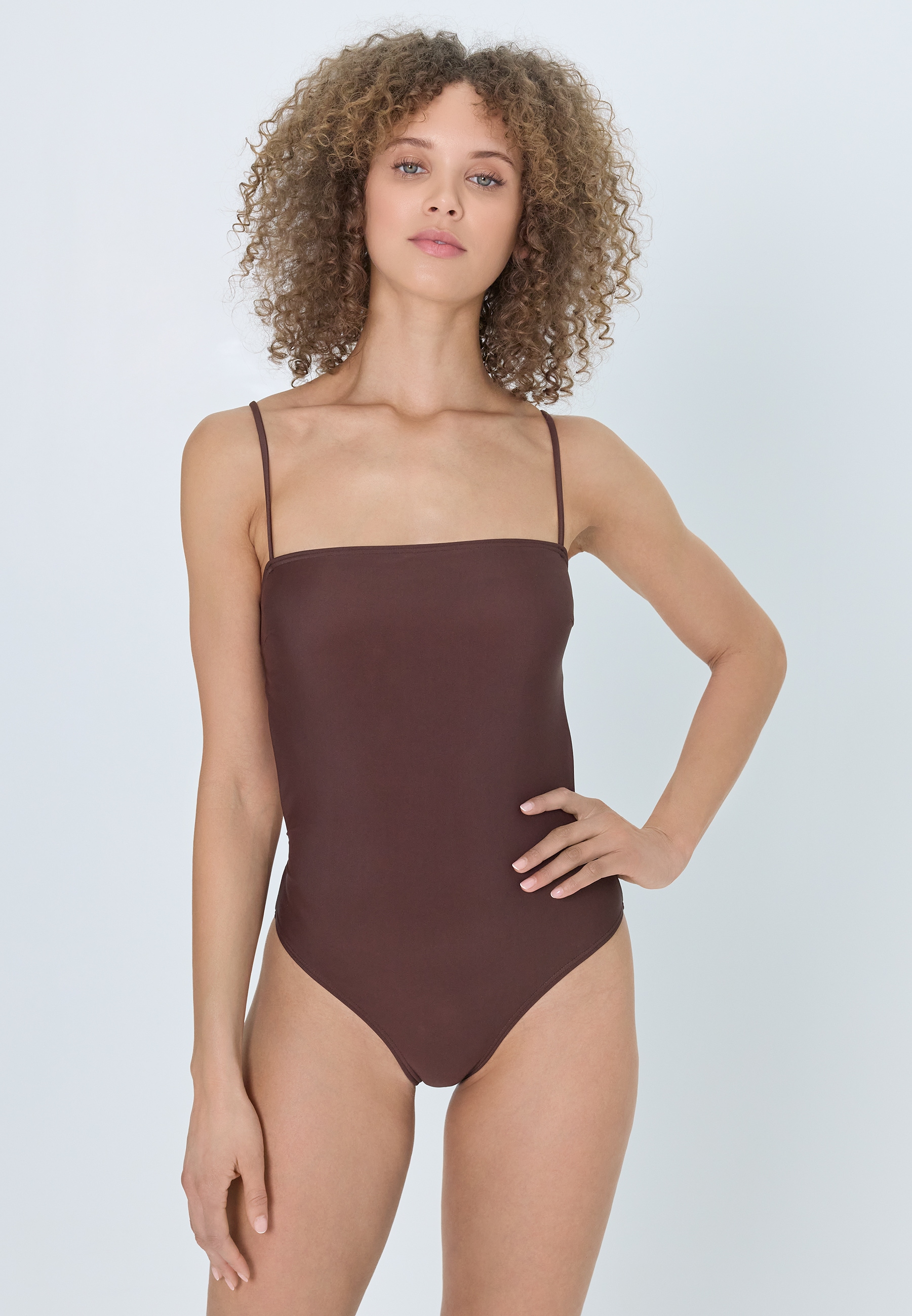 LSCN by LASCANA Maillot de bain »mit tiefem Rückenausschnitt«