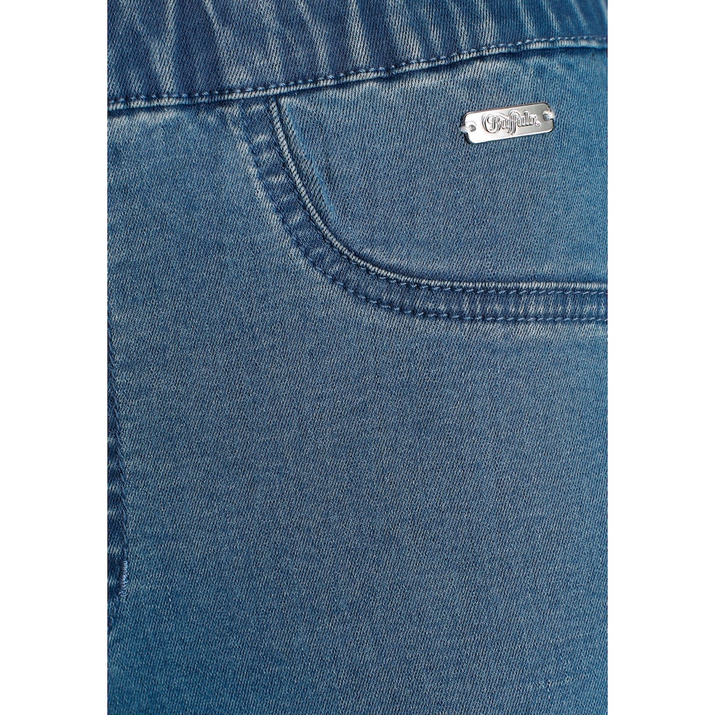 Buffalo Caprihose, Schlupfform mit zwei Taschen