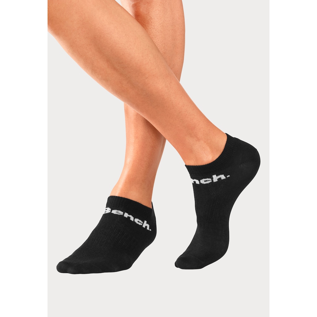 Bench. Sportsocken, (Packung, 6 Paar), Sneakersocken mit klassischem Logoschriftzug