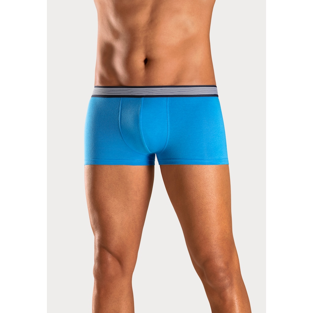 H.I.S Hipster, (Packung, 4 St.), knapp sitzende Boxershorts aus Baumwollmischung