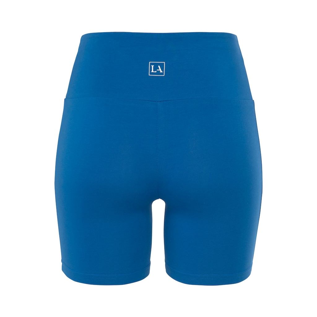 LASCANA Shorts, mit breitem Bündchen und Logodruck, Loungewear