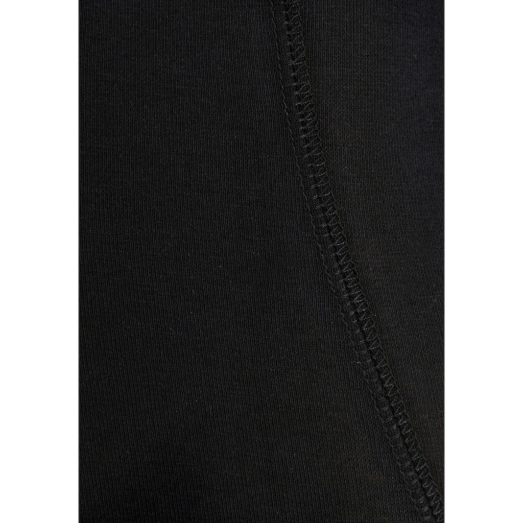 Bruno Banani Boxer »Boxershorts für Herren«, (Packung, 4 St.), mit längerem Bein und auffälligen Logobund