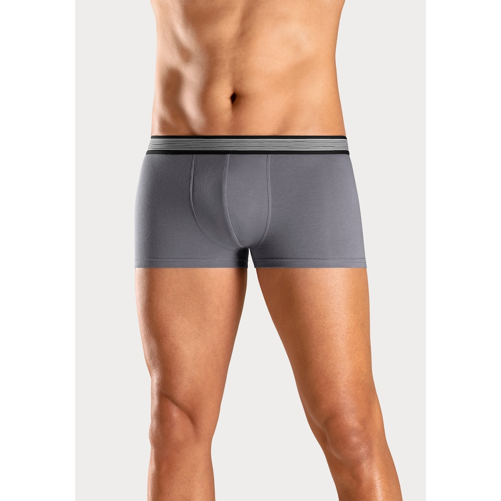 H.I.S Hipster, (Packung, 4 St.), knapp sitzende Boxershorts aus Baumwollmischung