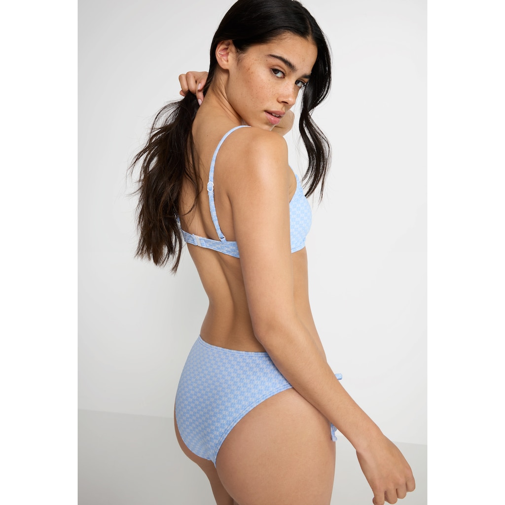 LSCN by LASCANA Bustier-Bikini, mit trendigen Cut-Outs
