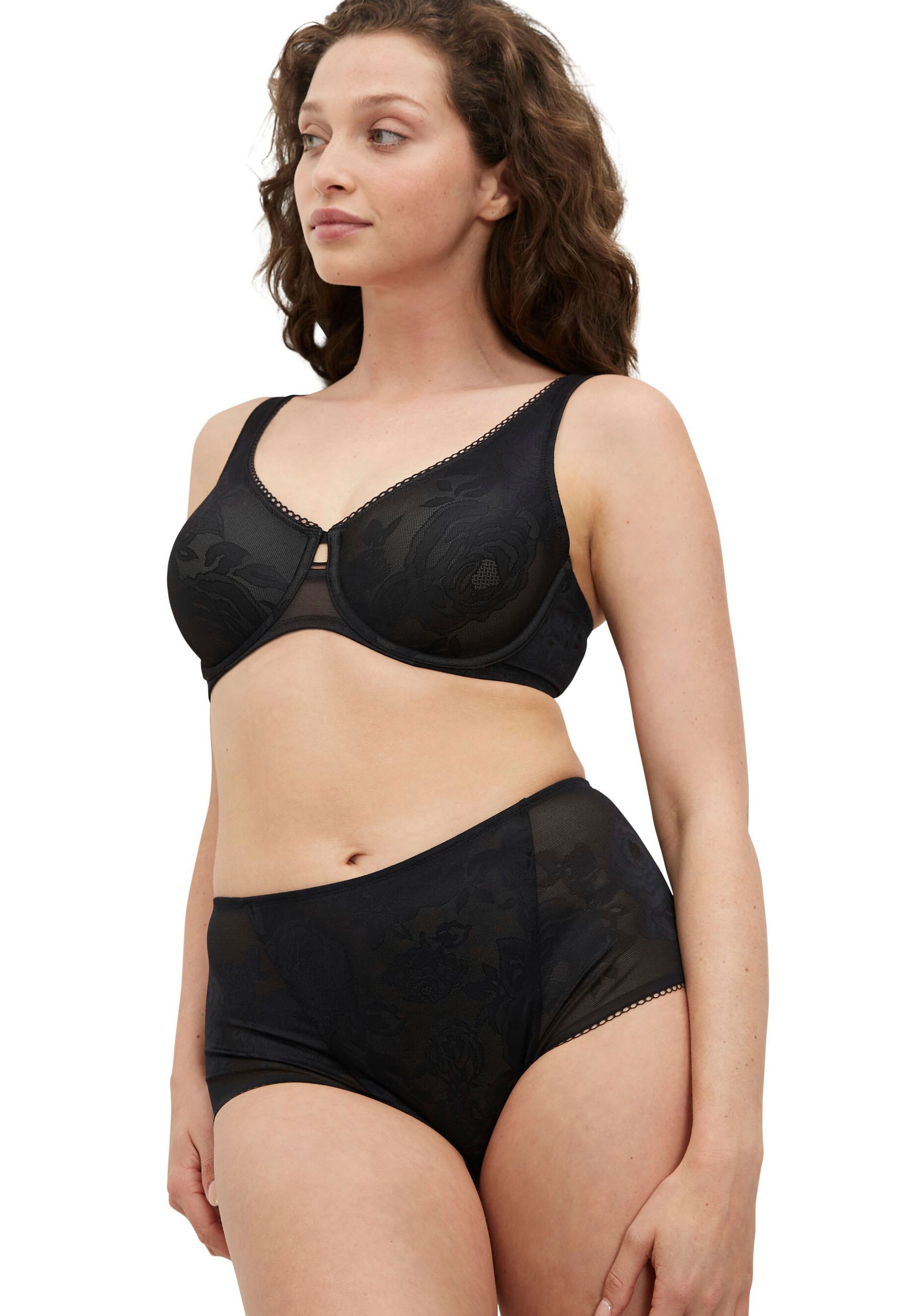 Triumph Soutien-gorge minimisant »Wild Rose Sensation« verkleinert die Brust optisch um eine Cup-Grösse