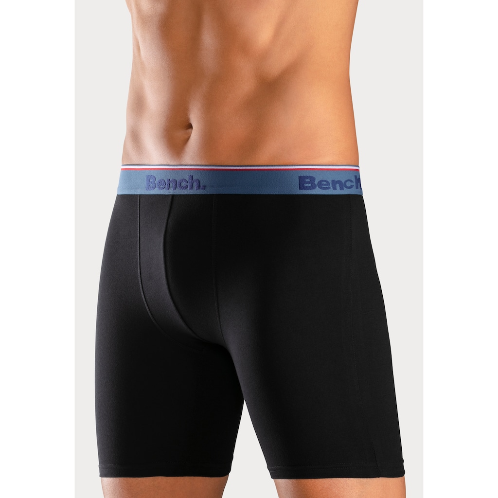 Bench. Langer Boxer, (Packung, 4 St.), Unterhosen mit schmalen Streifen im Logo-Webbund